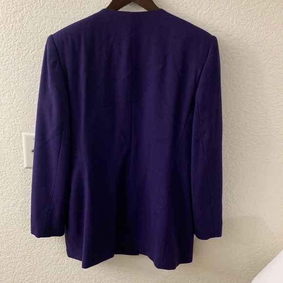 Vintage Christian Dior Jacket With Gold Hardware - Picture 9 of 9